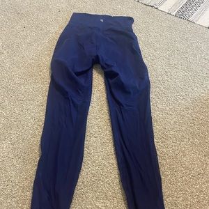 Workout pants with vented sheer in the legs
